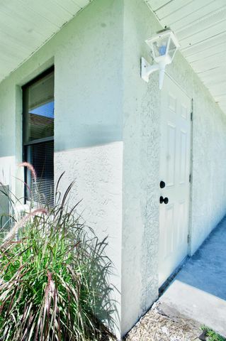 607 SW Lucero Drive 2- Studio, Port St Lucie, FL 34983