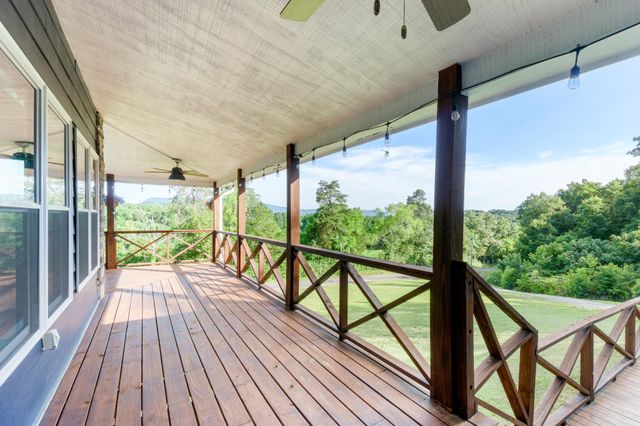 151 County Road 788, Etowah, TN 37331