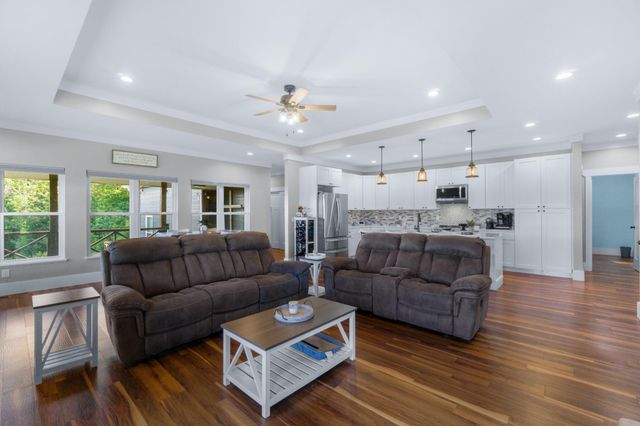 151 County Road 788, Etowah, TN 37331