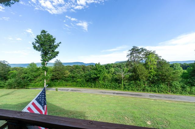 151 County Road 788, Etowah, TN 37331