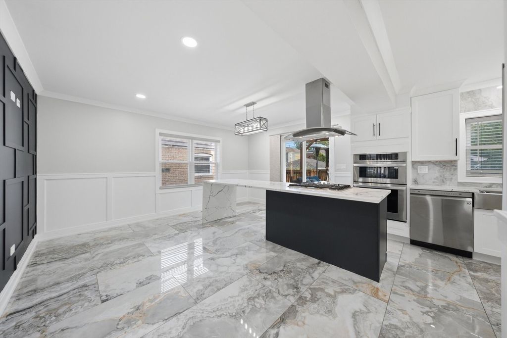 9829 S Claremont Avenue, Chicago, IL 60643 — photo 5