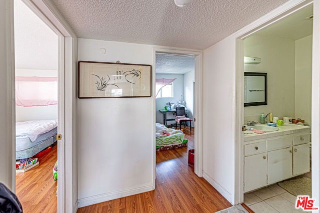 940 S Gramercy Place, Los Angeles, CA 90019