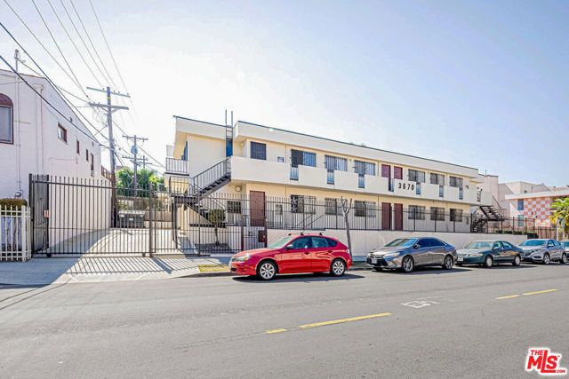 940 S Gramercy Place, Los Angeles, CA 90019