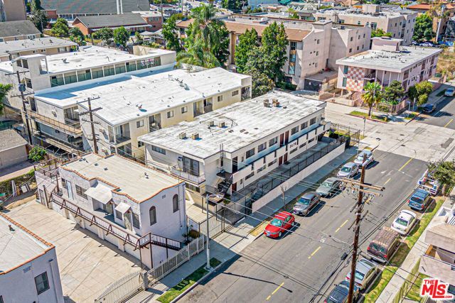 940 S Gramercy Place, Los Angeles, CA 90019