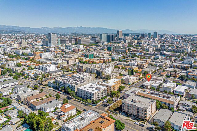 940 S Gramercy Place, Los Angeles, CA 90019