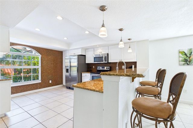 637 PINELLAS BAYWAY S 301, Tierra Verde, FL 33715