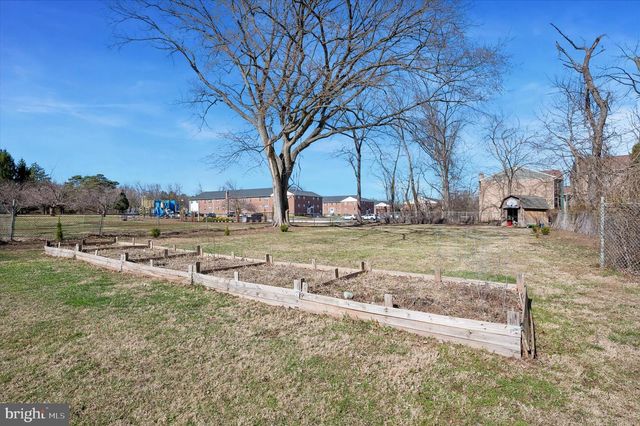 1143 PAWLINGS RD, Norristown, PA 19403