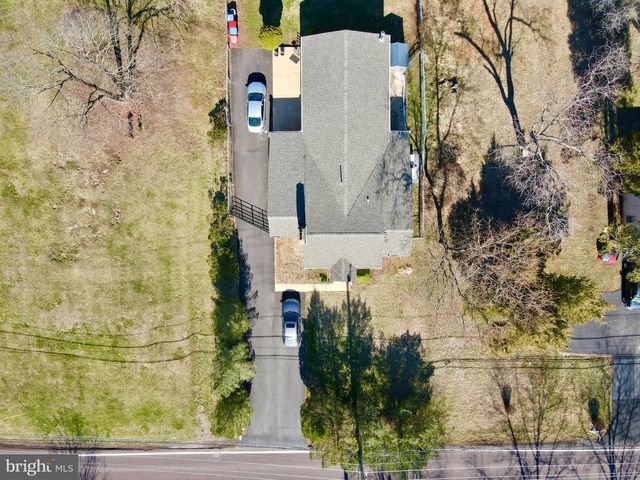 1143 PAWLINGS RD, Norristown, PA 19403