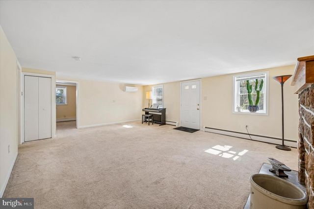 1143 PAWLINGS RD, Norristown, PA 19403