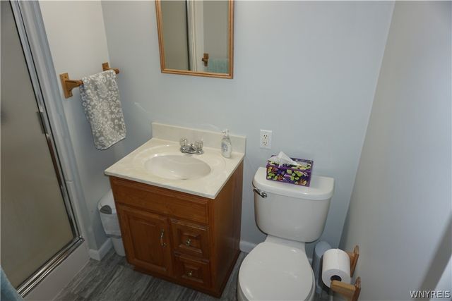 87 Greenhill, West Seneca, NY 14224