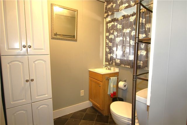 102 10th St, Monongahela, PA 15063