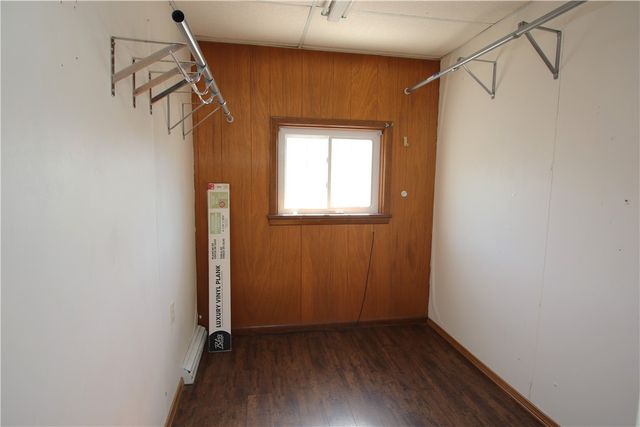 102 10th St, Monongahela, PA 15063