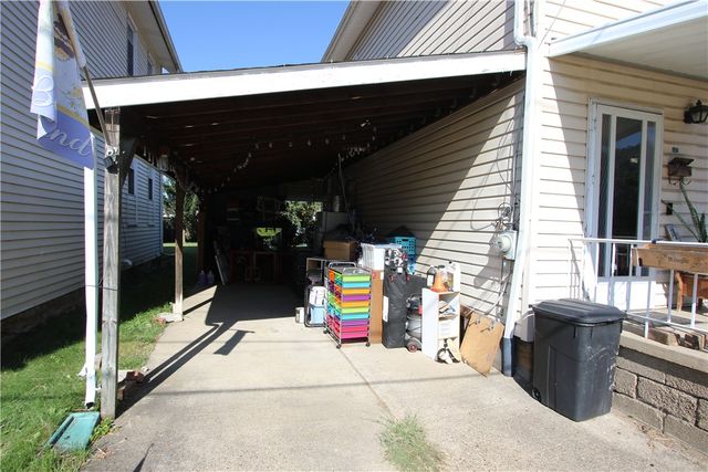 102 10th St, Monongahela, PA 15063