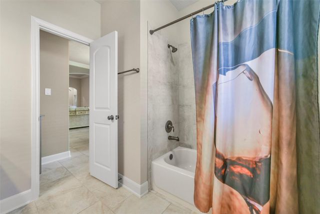 21214 Redcrest Manor Drive, Richmond, TX 77406