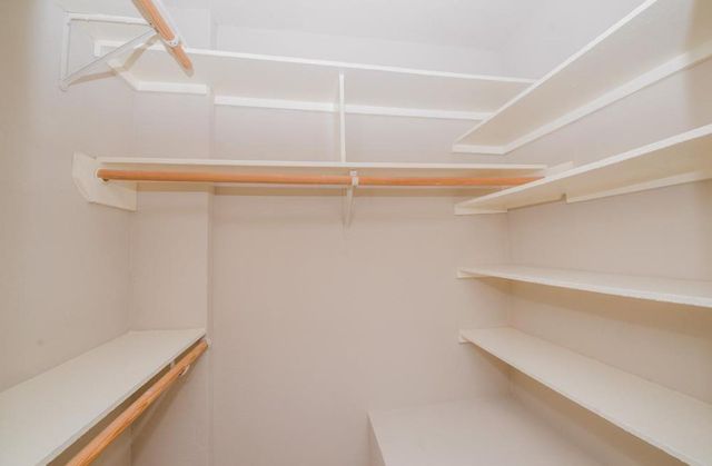 3423 Hidden Creek Drive, Sugar Land, TX 77479