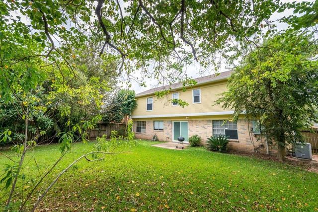 3423 Hidden Creek Drive, Sugar Land, TX 77479