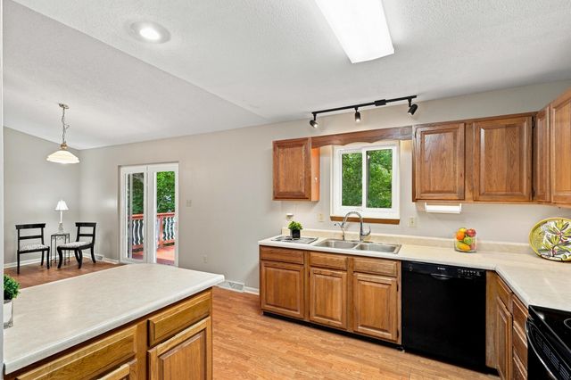 4715 W SALEM DR, Columbia, MO 65203