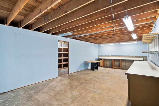 4715 W SALEM DR, Columbia, MO 65203