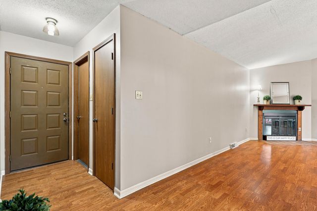 4715 W SALEM DR, Columbia, MO 65203