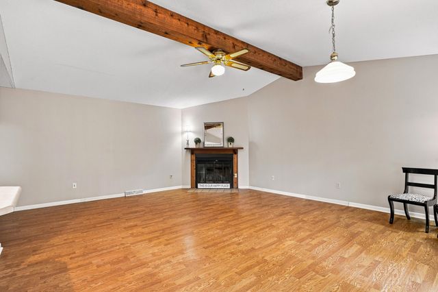 4715 W SALEM DR, Columbia, MO 65203