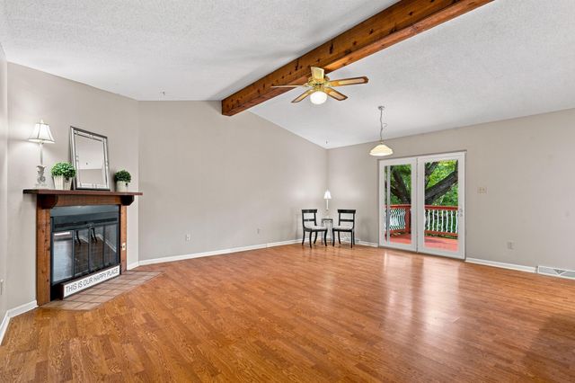 4715 W SALEM DR, Columbia, MO 65203