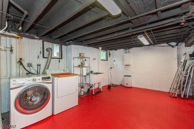 77 Edgemont Rd, Montclair Twp., NJ 07043