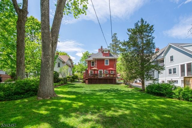 77 Edgemont Rd, Montclair Twp., NJ 07043