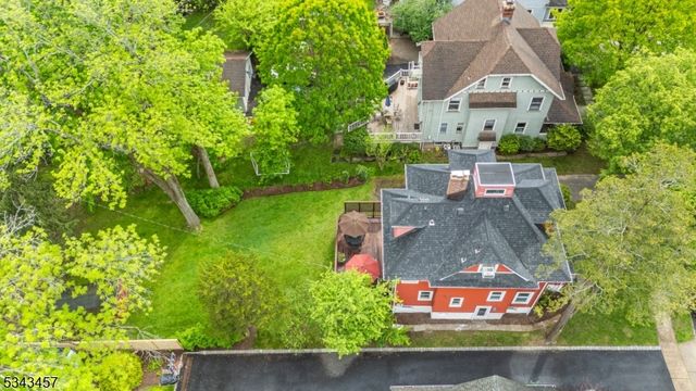 77 Edgemont Rd, Montclair Twp., NJ 07043