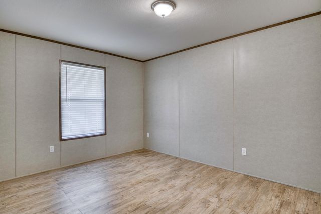 24644 Old Highway 6, Navasota, TX 77868