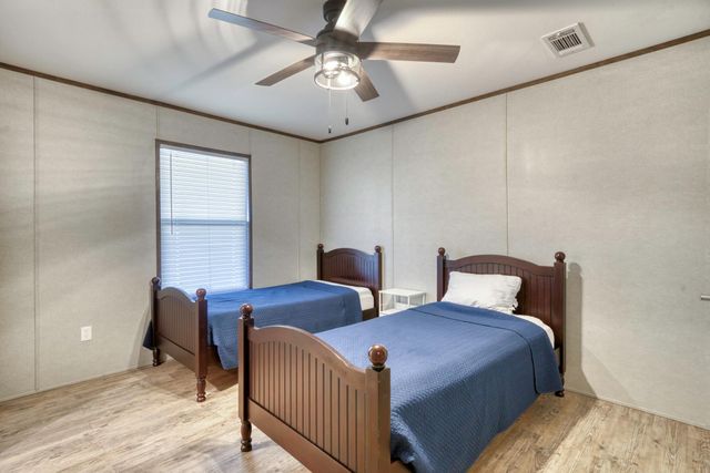 24644 Old Highway 6, Navasota, TX 77868