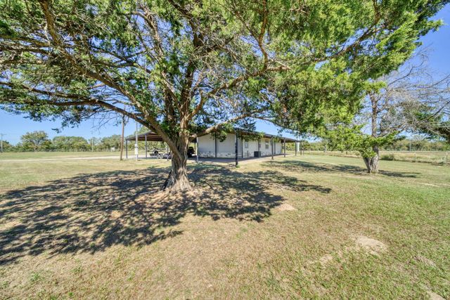 24644 Old Highway 6, Navasota, TX 77868