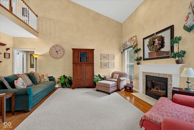 1720 Bentbrook Drive, Avon, IN 46123