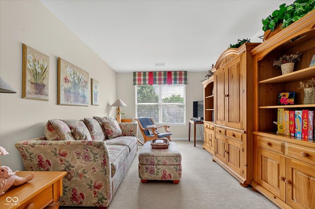 1720 Bentbrook Drive, Avon, IN 46123