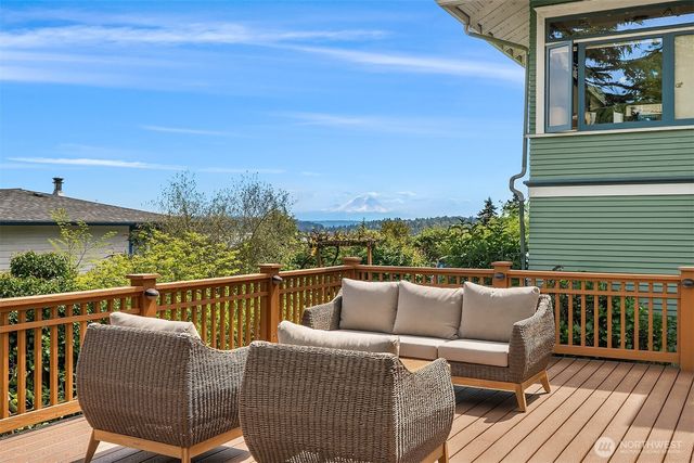 1414 Lake Washington Boulevard S, Seattle, WA 98144