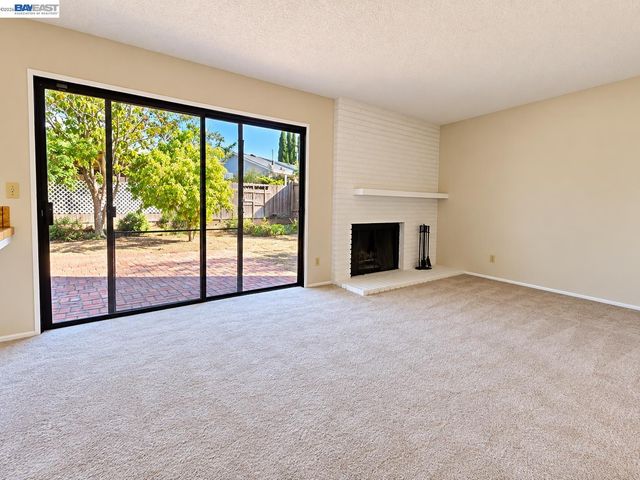 2025 Mendocino Dr, Bay Point, CA 94565