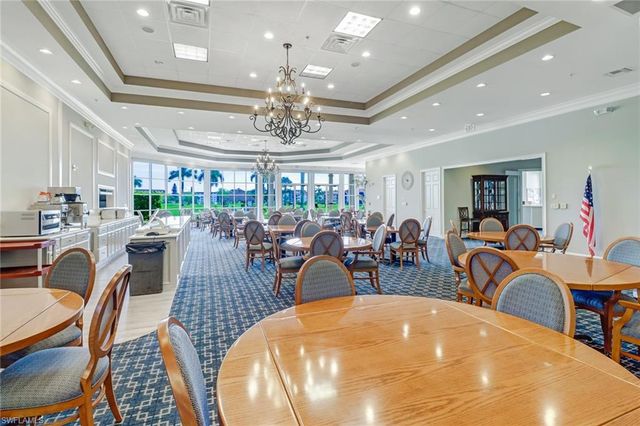 29 High Point CIR E 503, Naples, FL 34103