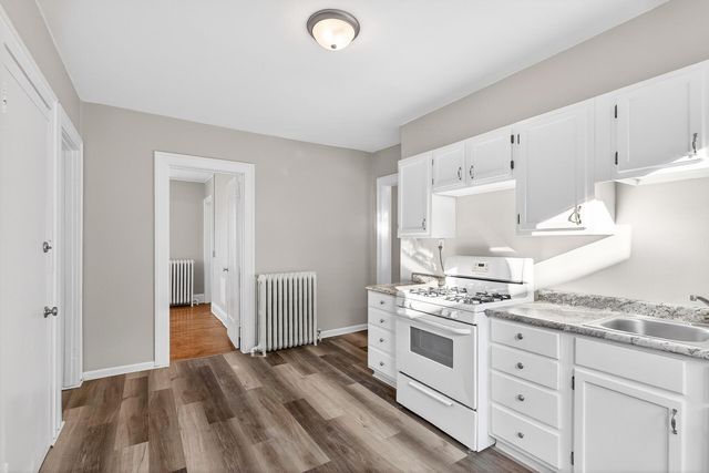 1111 Newton Avenue N, Minneapolis, MN 55411