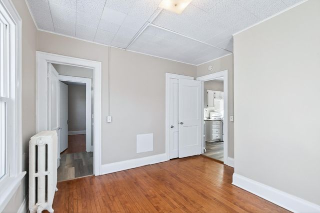 1111 Newton Avenue N, Minneapolis, MN 55411