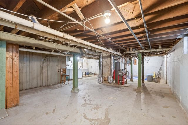 1111 Newton Avenue N, Minneapolis, MN 55411