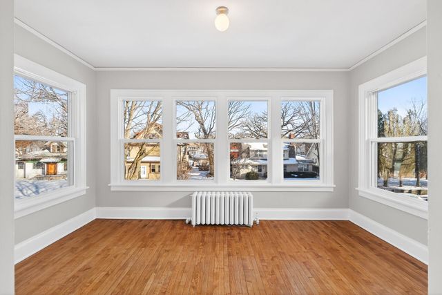 1111 Newton Avenue N, Minneapolis, MN 55411