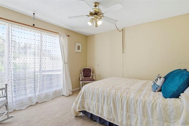 404 WINDRUSH BAY DRIVE, Tarpon Springs, FL 34689