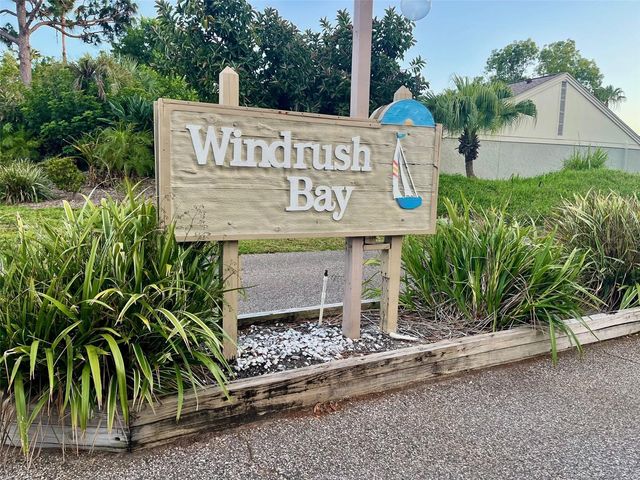 404 WINDRUSH BAY DRIVE, Tarpon Springs, FL 34689