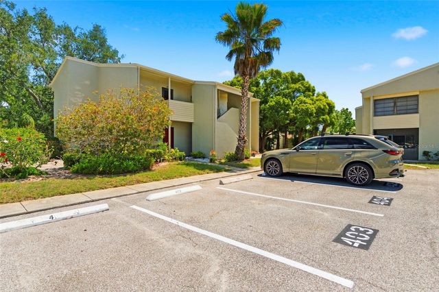 404 WINDRUSH BAY DRIVE, Tarpon Springs, FL 34689