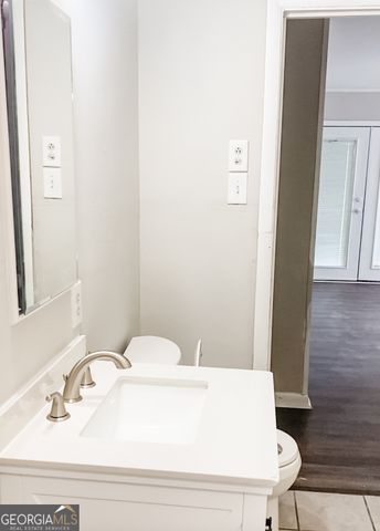 618 Robinson Drive, Jesup, GA 31545