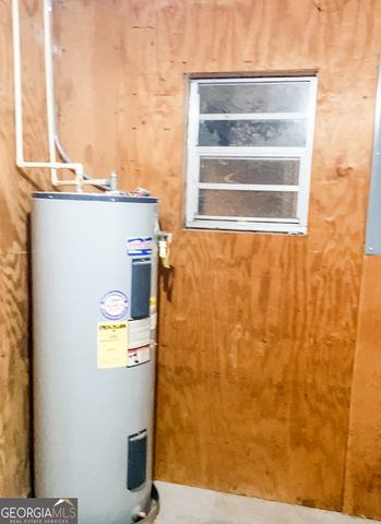 618 Robinson Drive, Jesup, GA 31545