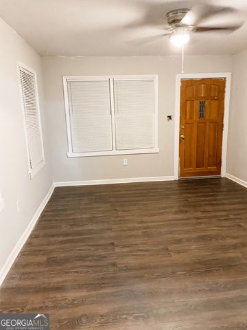 618 Robinson Drive, Jesup, GA 31545