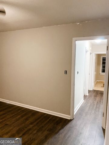 618 Robinson Drive, Jesup, GA 31545