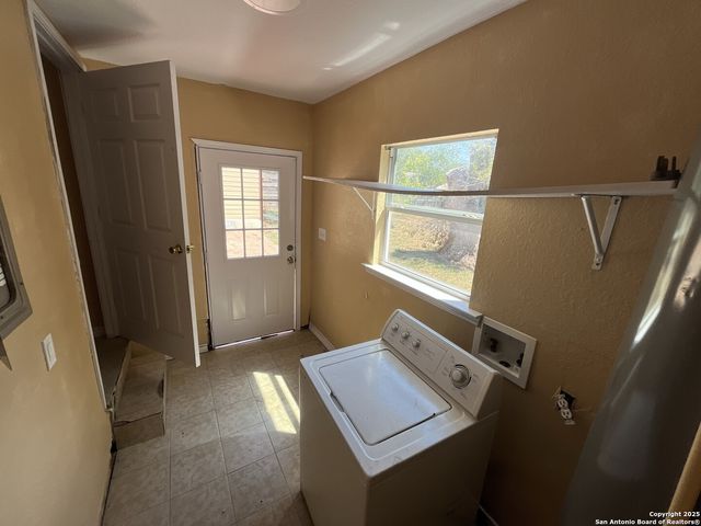 210 Aero, Schertz, TX 78154