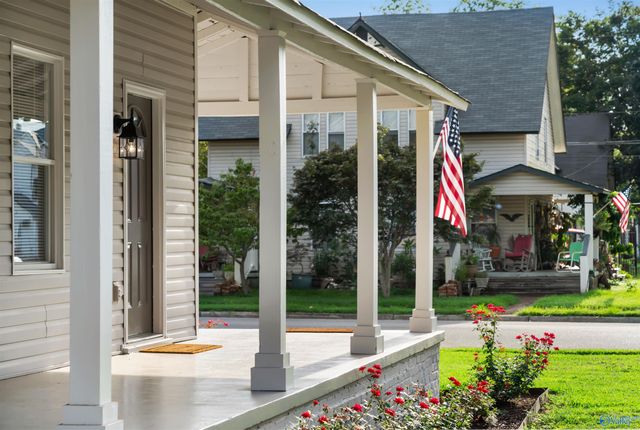 3601 Bradley Street, Huntsville, AL 35805