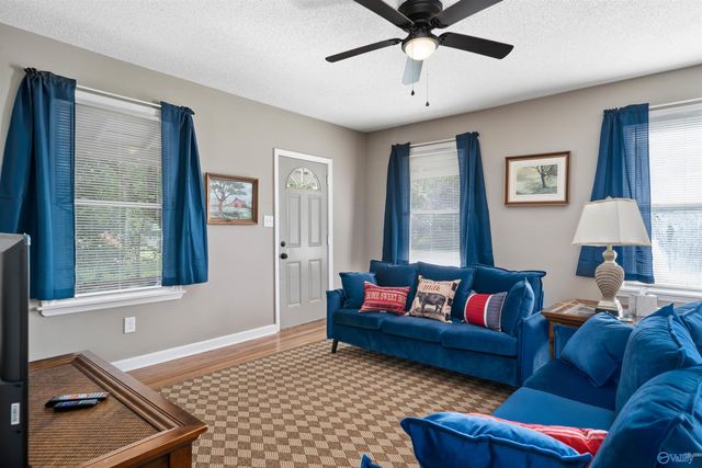 3601 Bradley Street, Huntsville, AL 35805